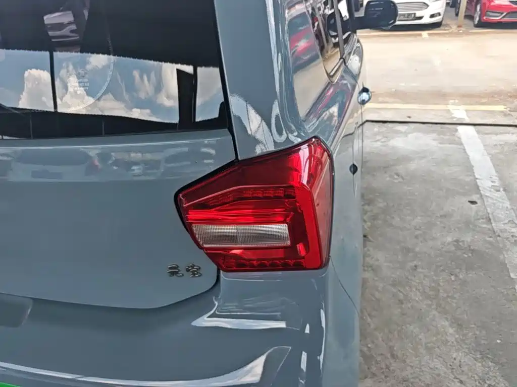 BAW (Beijing Automobile Works) Yuanbao 2022 2022 Smart Cute Edition