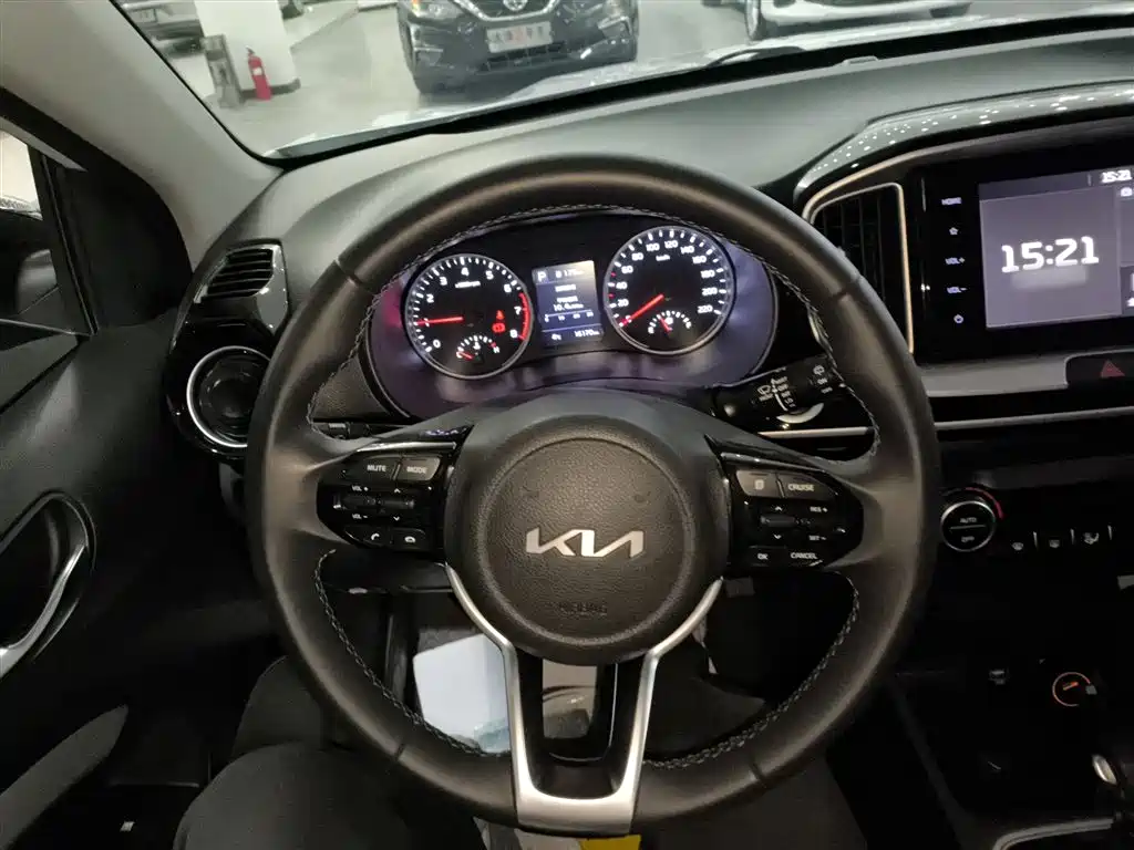 Kia KX1 2021 1.4L CVT Sunroof Version фото 12