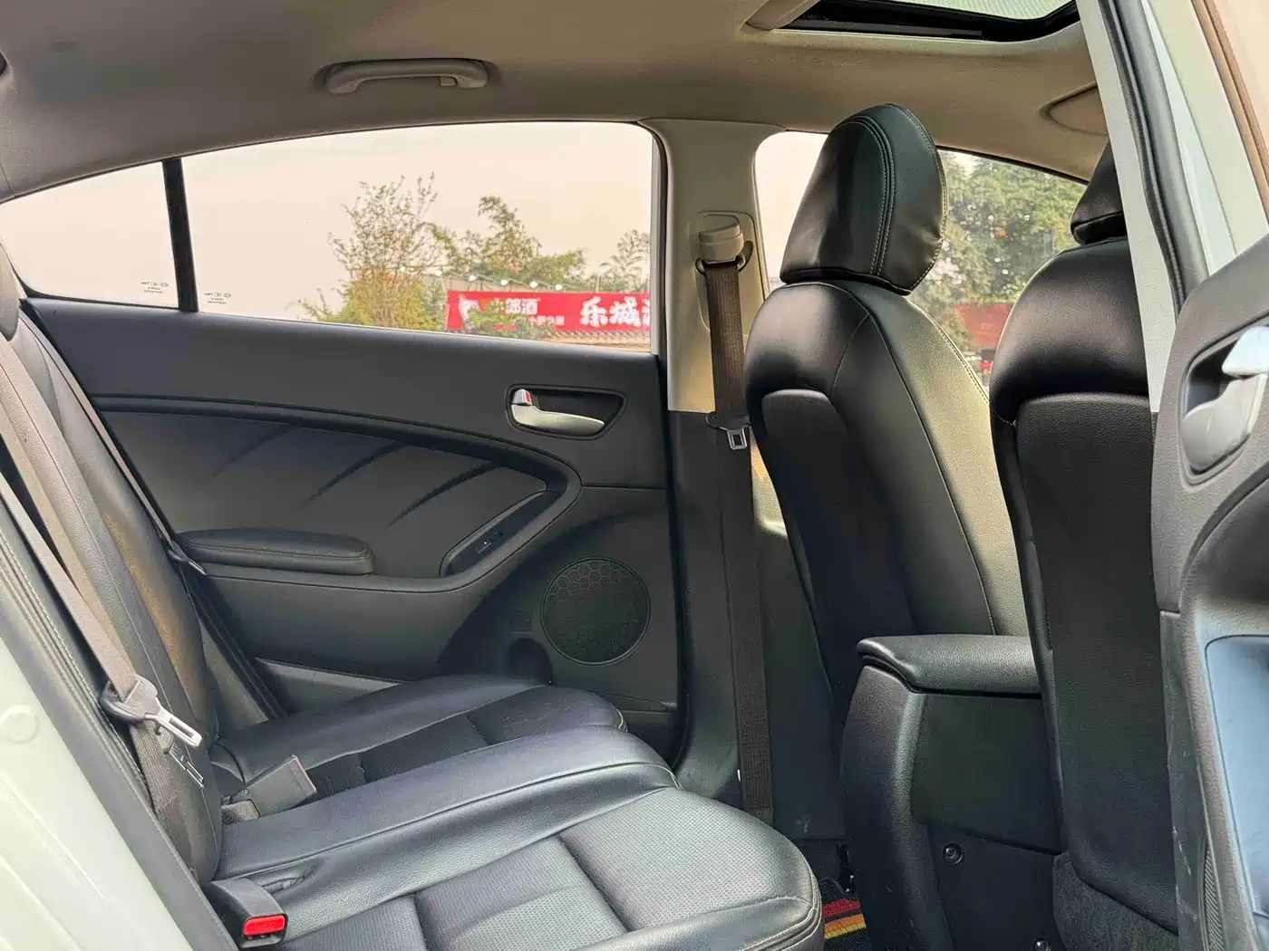 Kia K3 2017 1.6L Automatic 15th Anniversary Special GLS фото 13