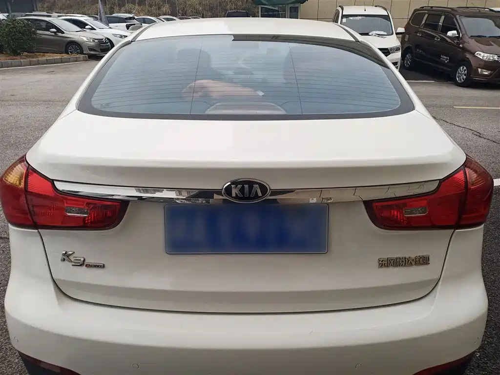 Kia K3 2015 1.6L Automatic GLS фото 6