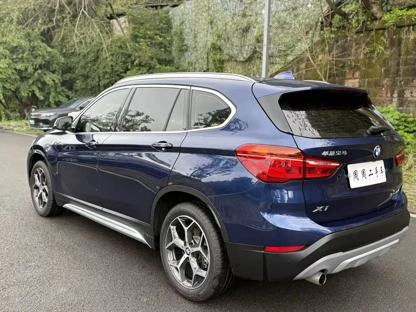 BMW X1 2019 sDrive18Li Premium Model фото 11