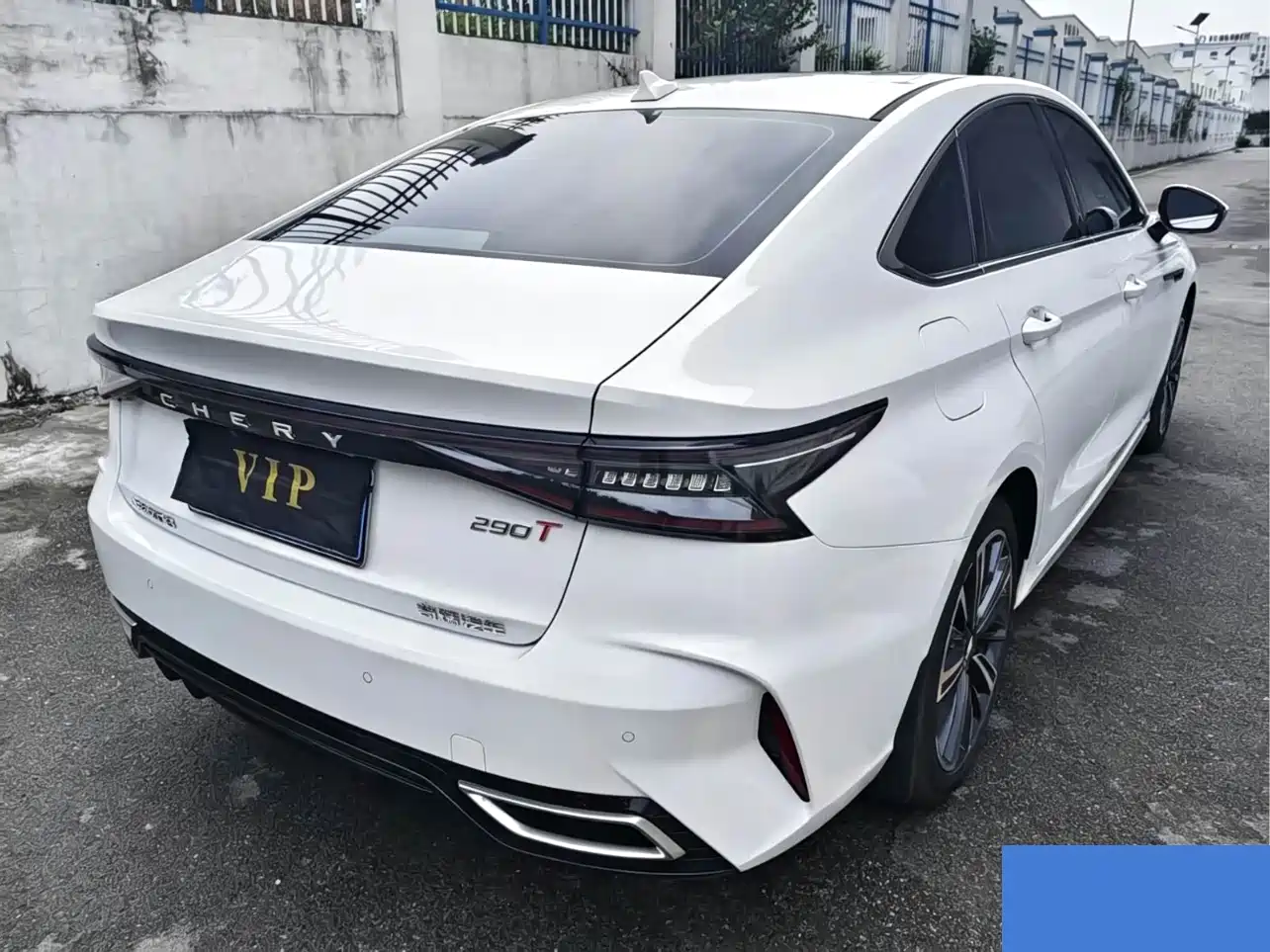 CHERY ARRIZO 8