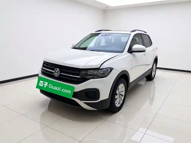 volkswagen exploring-the-shadow