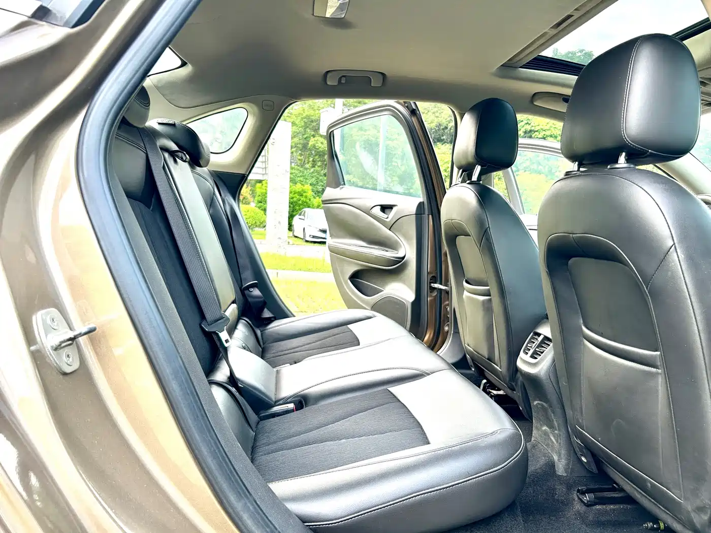 Buick Verano 2016 2015 Sedan 20T Dual-clutch Leading