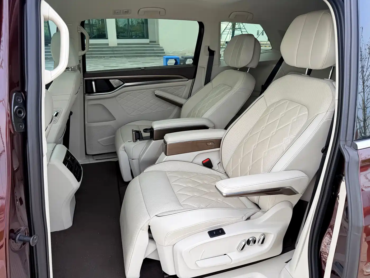 Фото 6 - Volkswagen Viloran