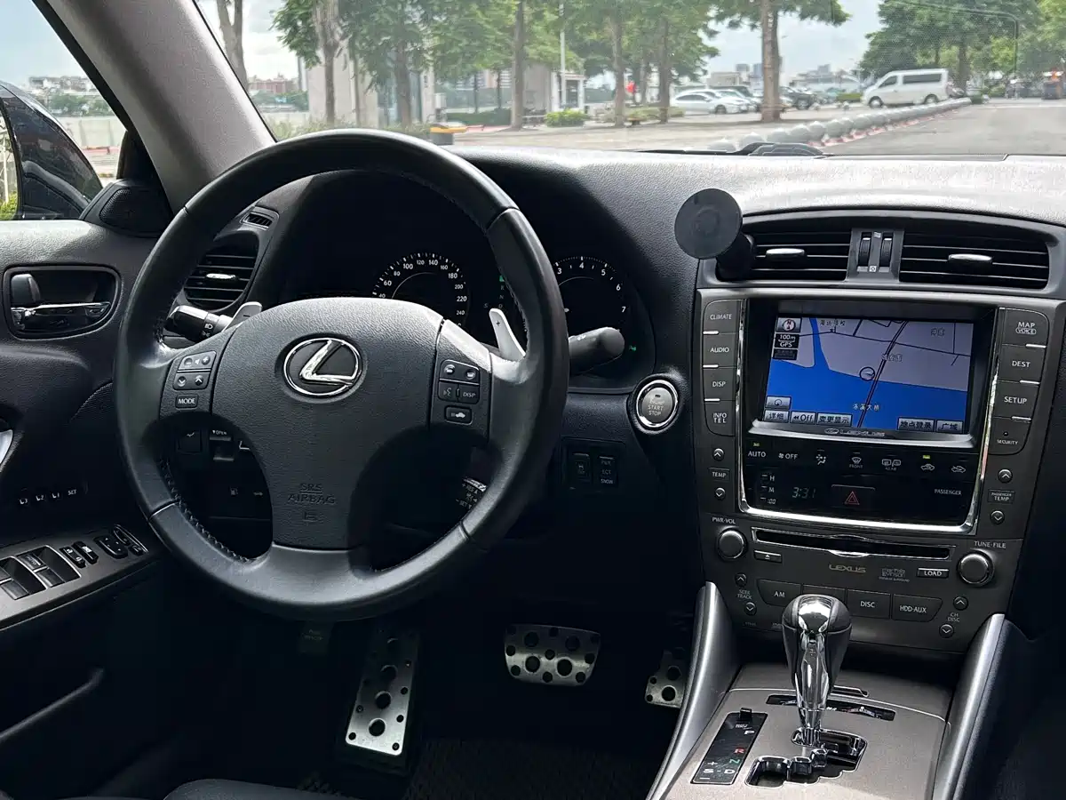 Lexus IS 2010 2009 300C