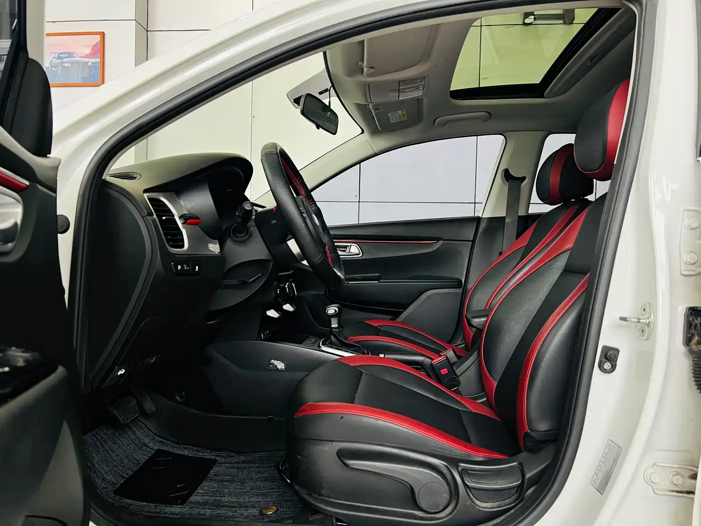 Kia KX CROSS 2017 1.4L AT GLS фото 17
