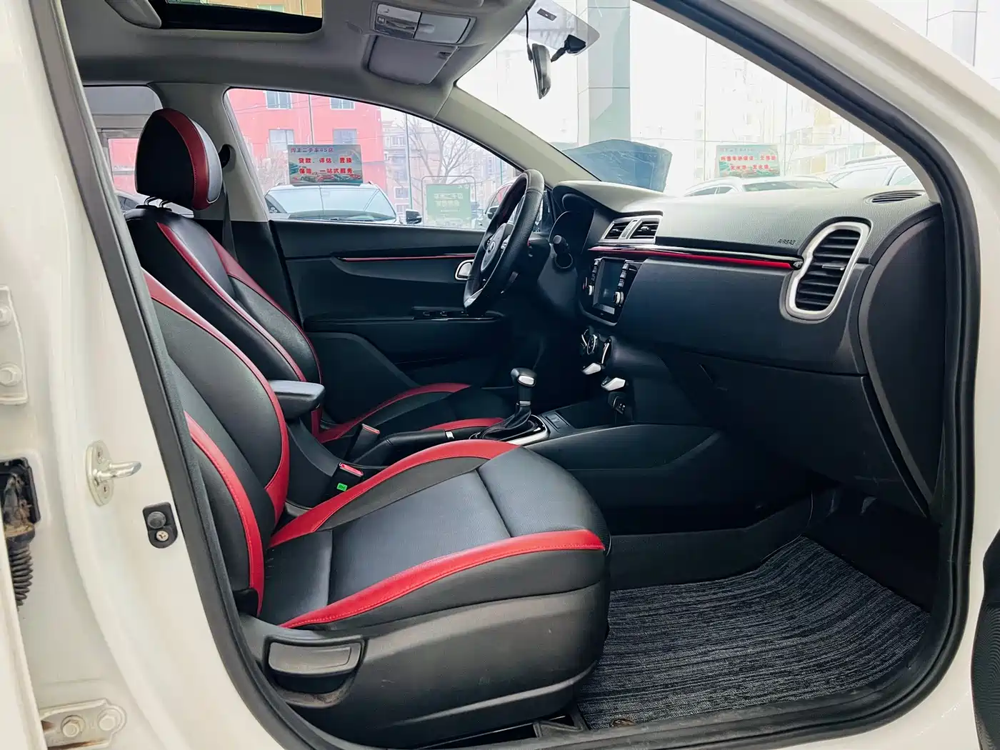 Kia KX CROSS 2017 1.4L AT GLS фото 13