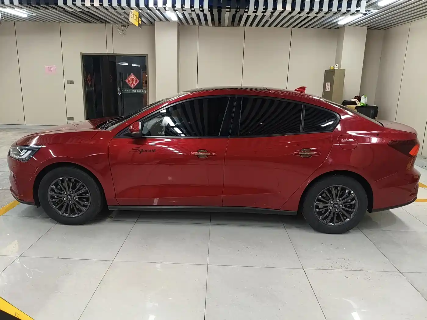 Ford Focus 2023 2022 Sedan EcoBoost 180 Auto Speed Edition