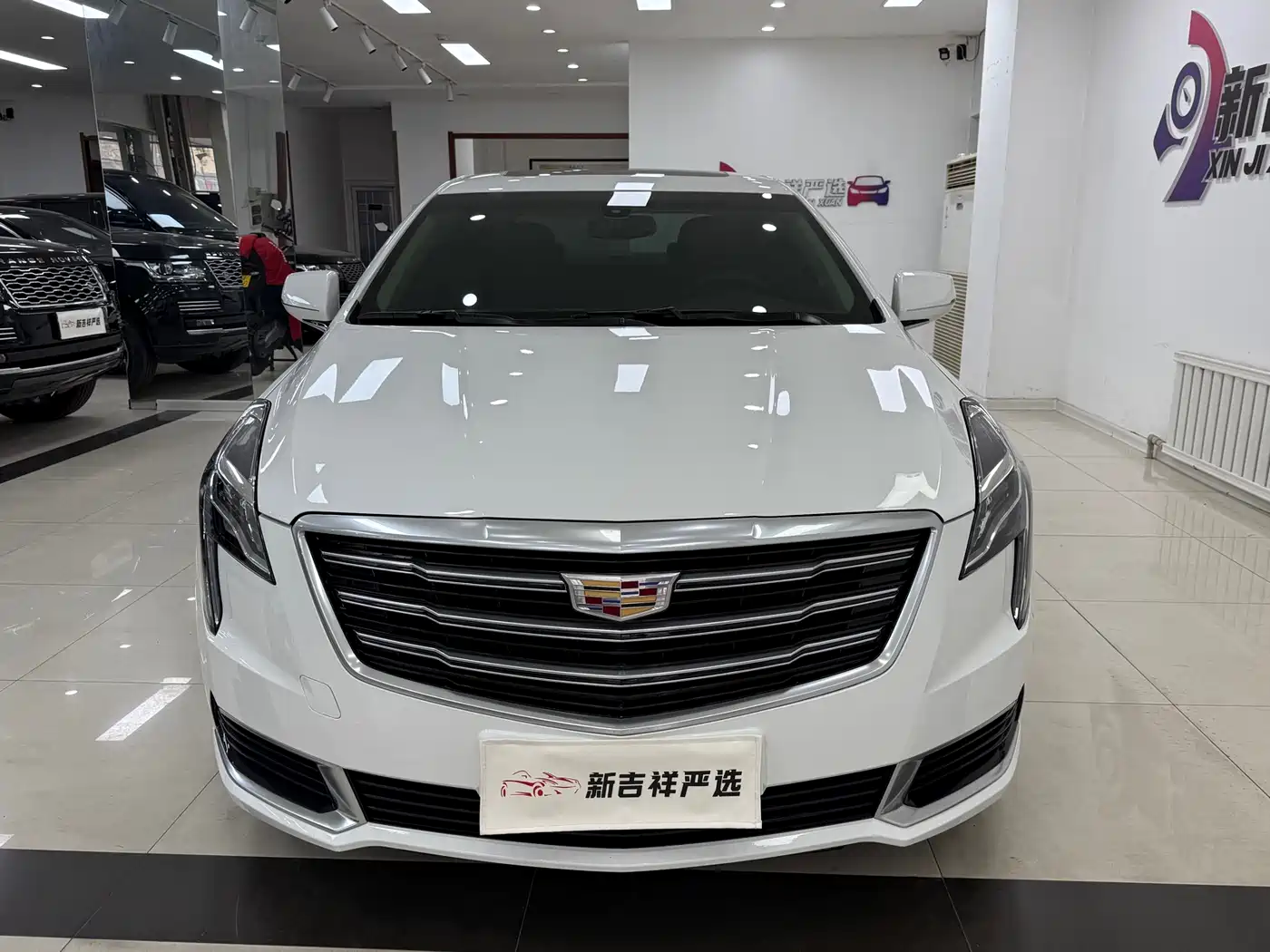 Cadillac XTS 2018 28T Technology фото 2