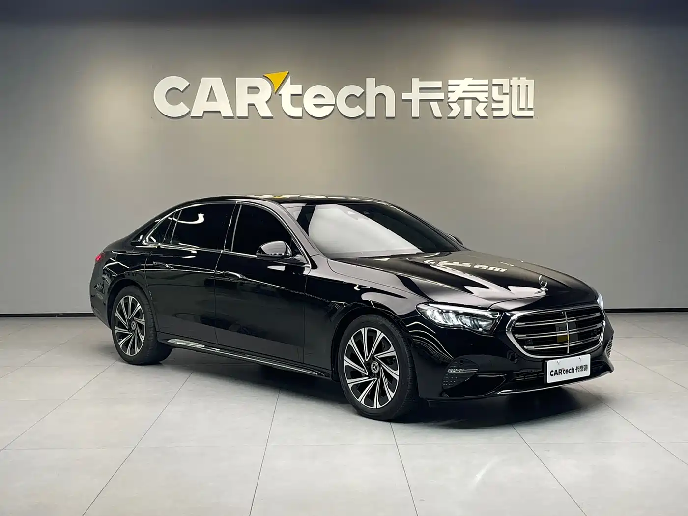 Mercedes-Benz E-Class 2024 Model E 300 L Luxury фото 3