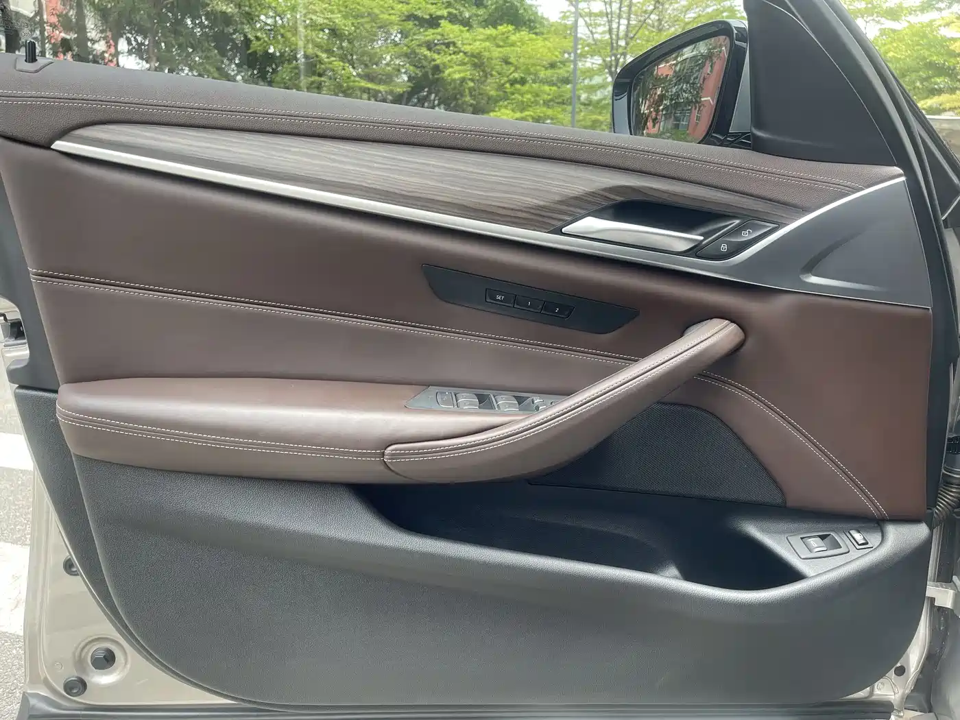 BMW 5 SERIES NEW ENERGY