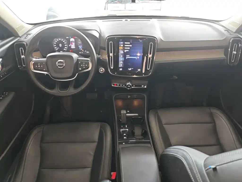 Volvo XC40 2020 2020 T3 Smart Elite Luxury Edition