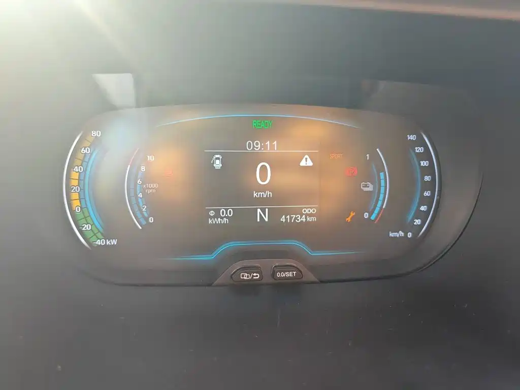 QQ New Energy Little Ant 2023 2022 Facelift Sweet Edition Light Sugar LFP 30.7kWh 30kW 301km