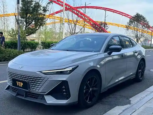 Changan UNI-V 2022