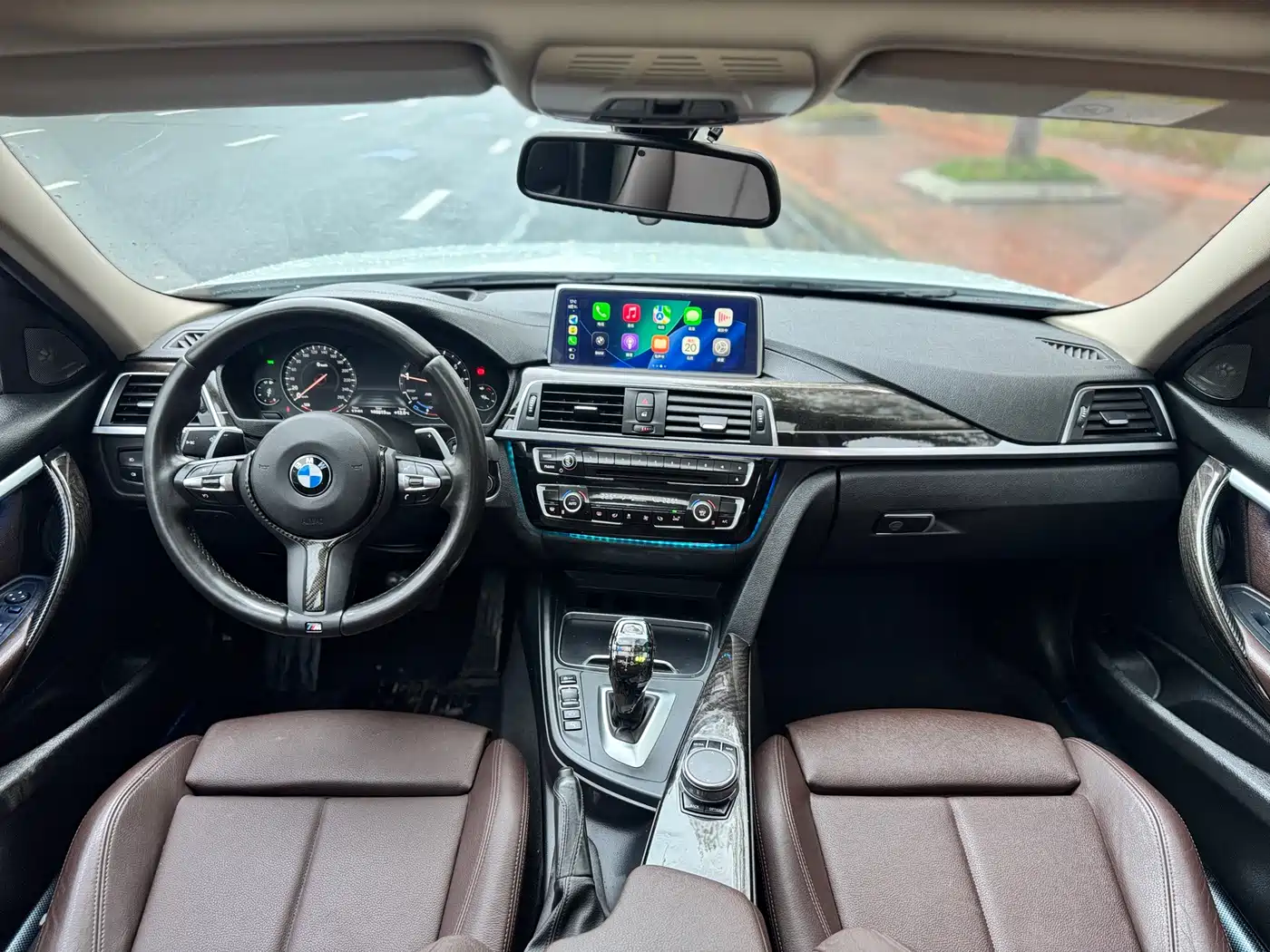 BMW 3 Series 2018 320Li M Sport Black Night Edition фото 4