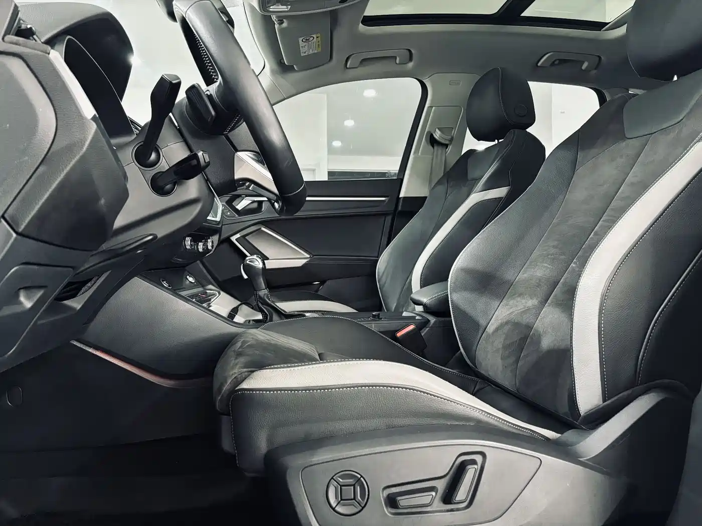 Audi Q3 2021 40 TFSI Fashion Sport фото 13
