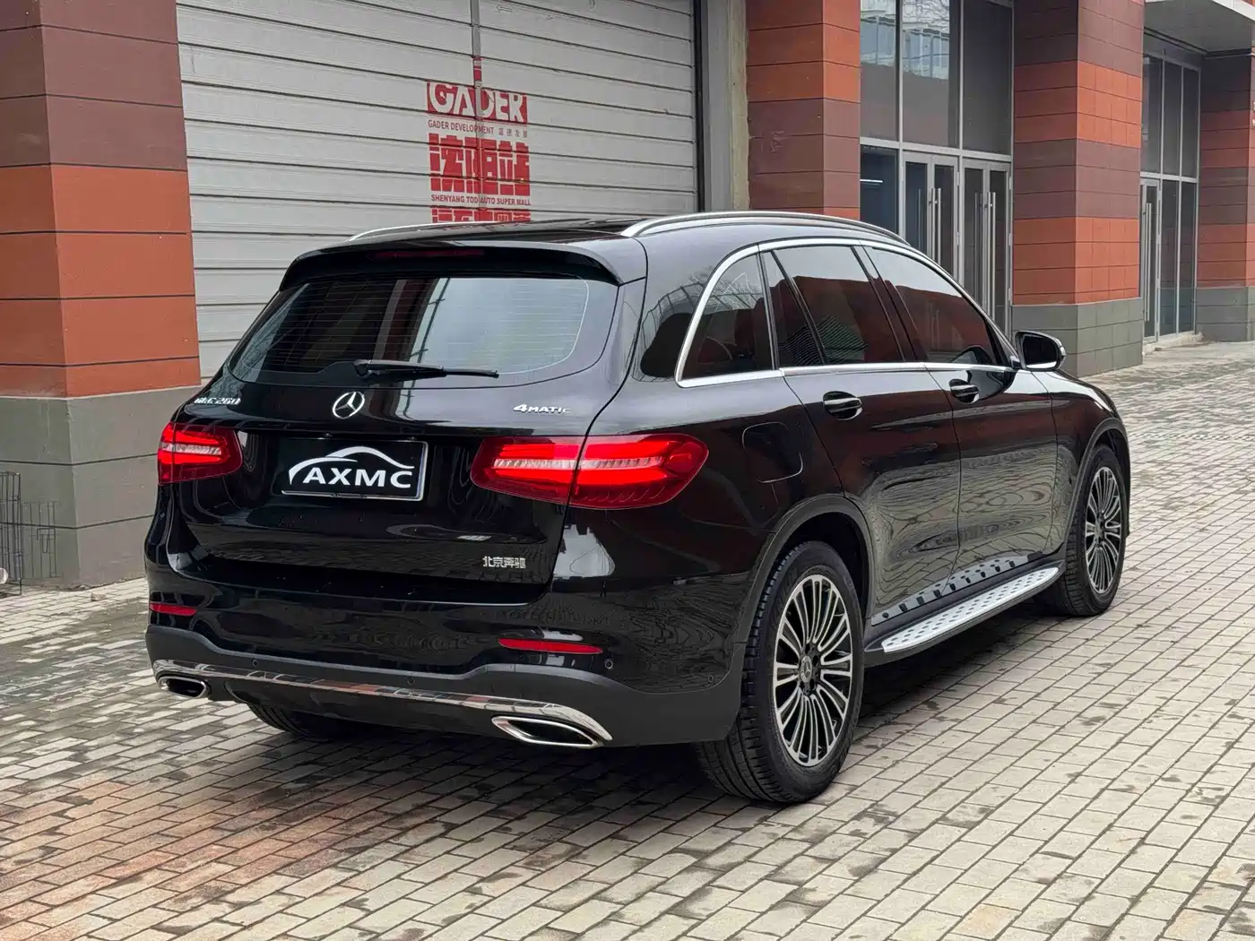 Mercedes-Benz GLC 2018 GLC 260 4MATIC Dynamic фото 5