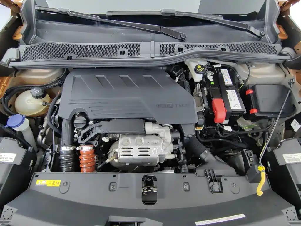 Фото 6 - Peugeot 2008