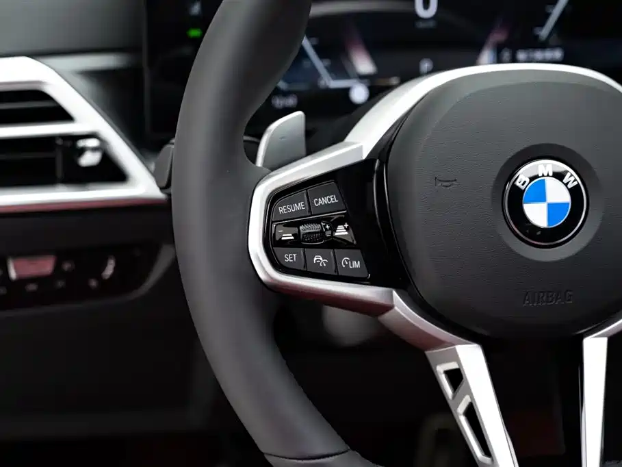 BMW 4 Series 2024 430i M Sport Shadow Edition фото 18
