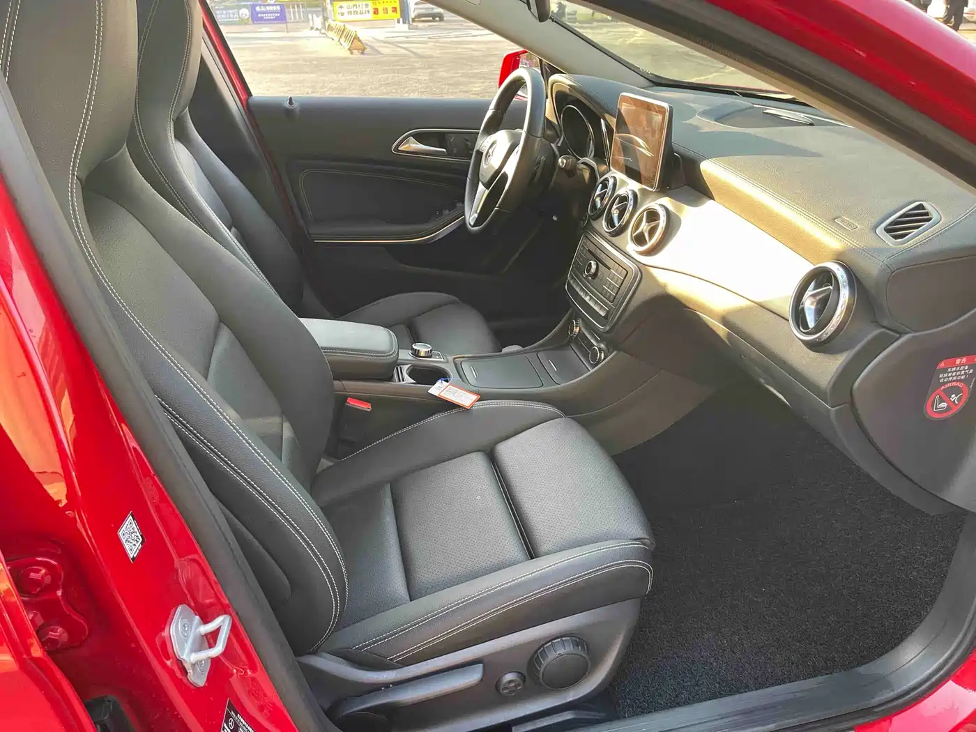 Mercedes-Benz GLA 2016 GLA 220 4MATIC Fashion фото 11