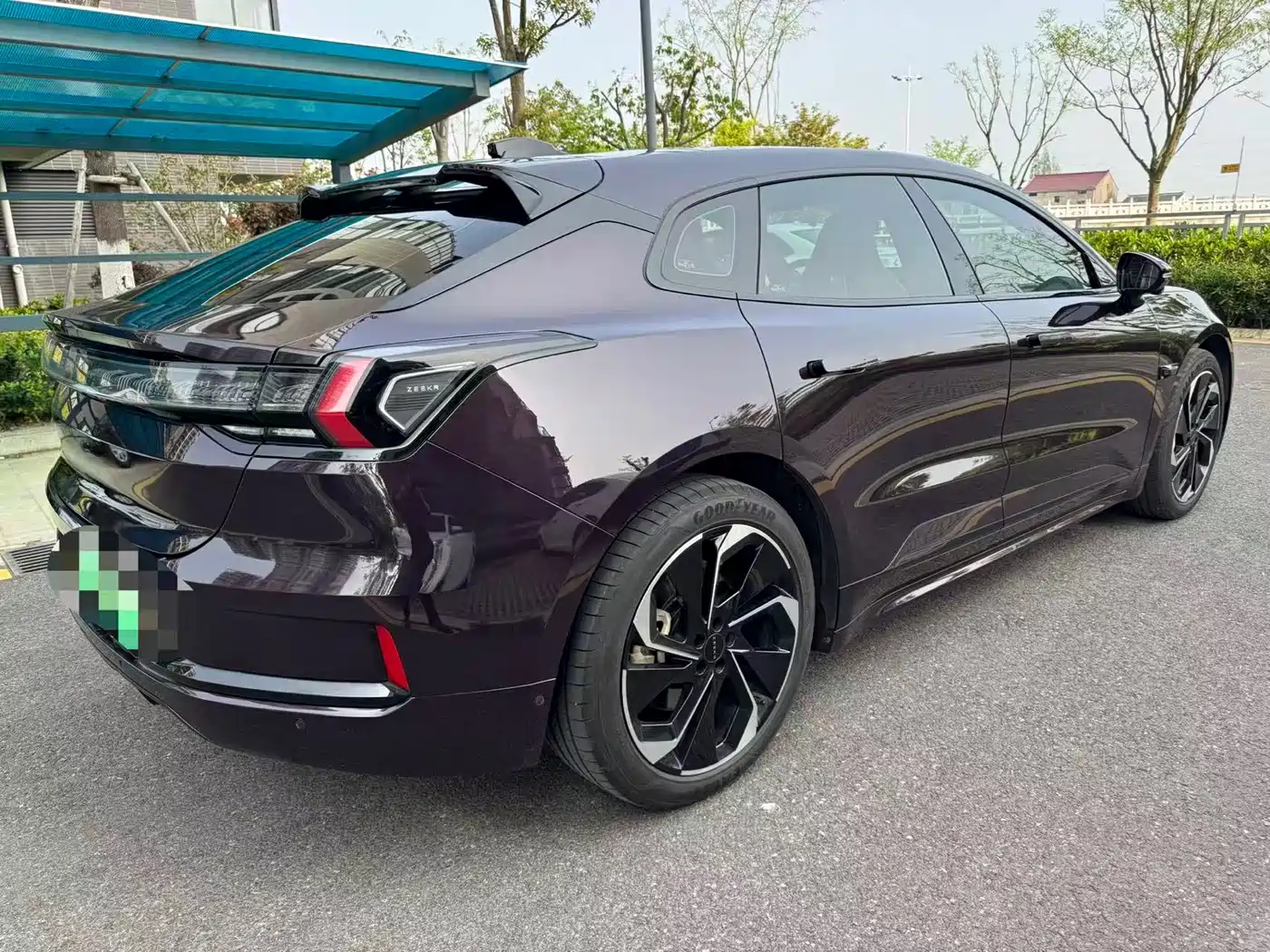 ZEEKR EXTREME KRYPTON 001