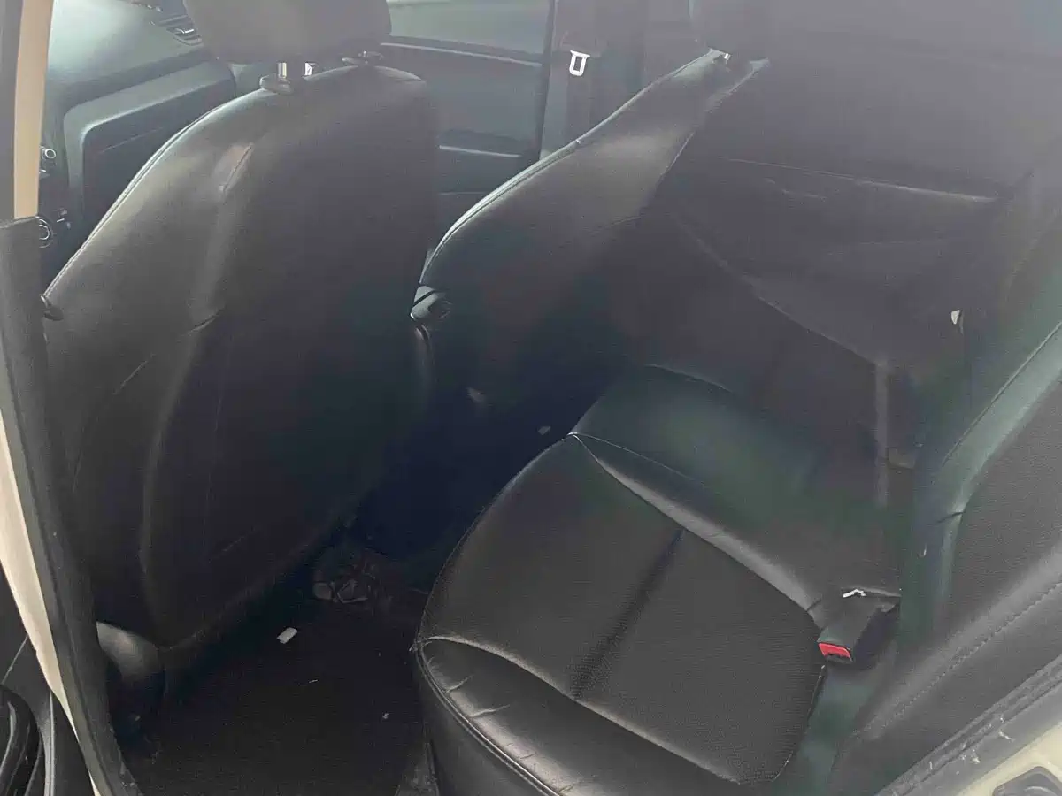 Kia K2 2013 2012 Model Sedan 1.6L AT Premium ECO