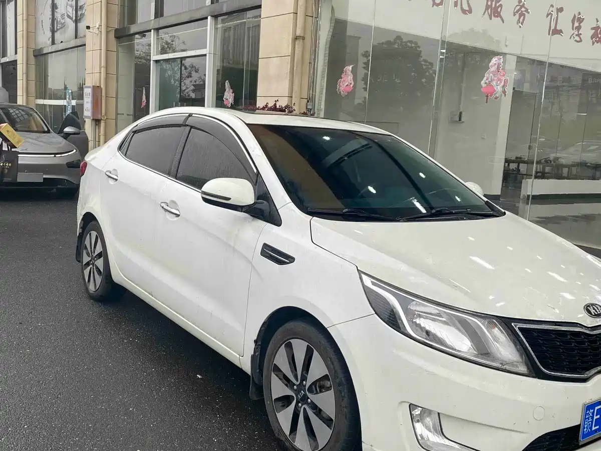 Kia K2 2013 2012 Model Sedan 1.6L AT Premium ECO