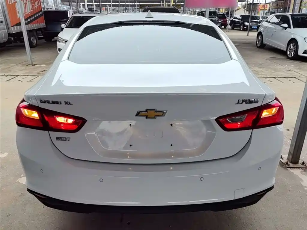 Chevrolet Malibu XL 2018 530T Auto RuiChi Edition фото 6