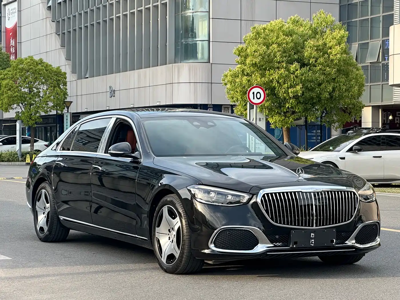 Mercedes-Benz Maybach S-Class 2025 Model S 480 4MATIC фото 2
