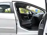 صورة 13 - Peugeot 408
