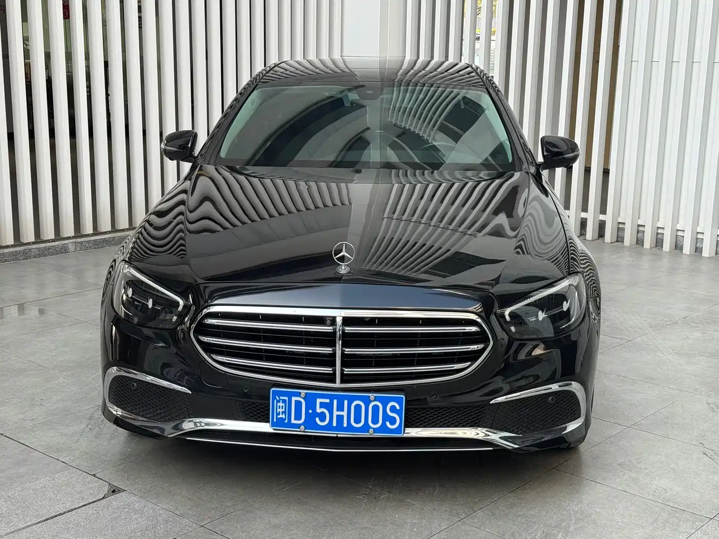 Mercedes-Benz E-Class 2022 E 300 L Fashion фото 2