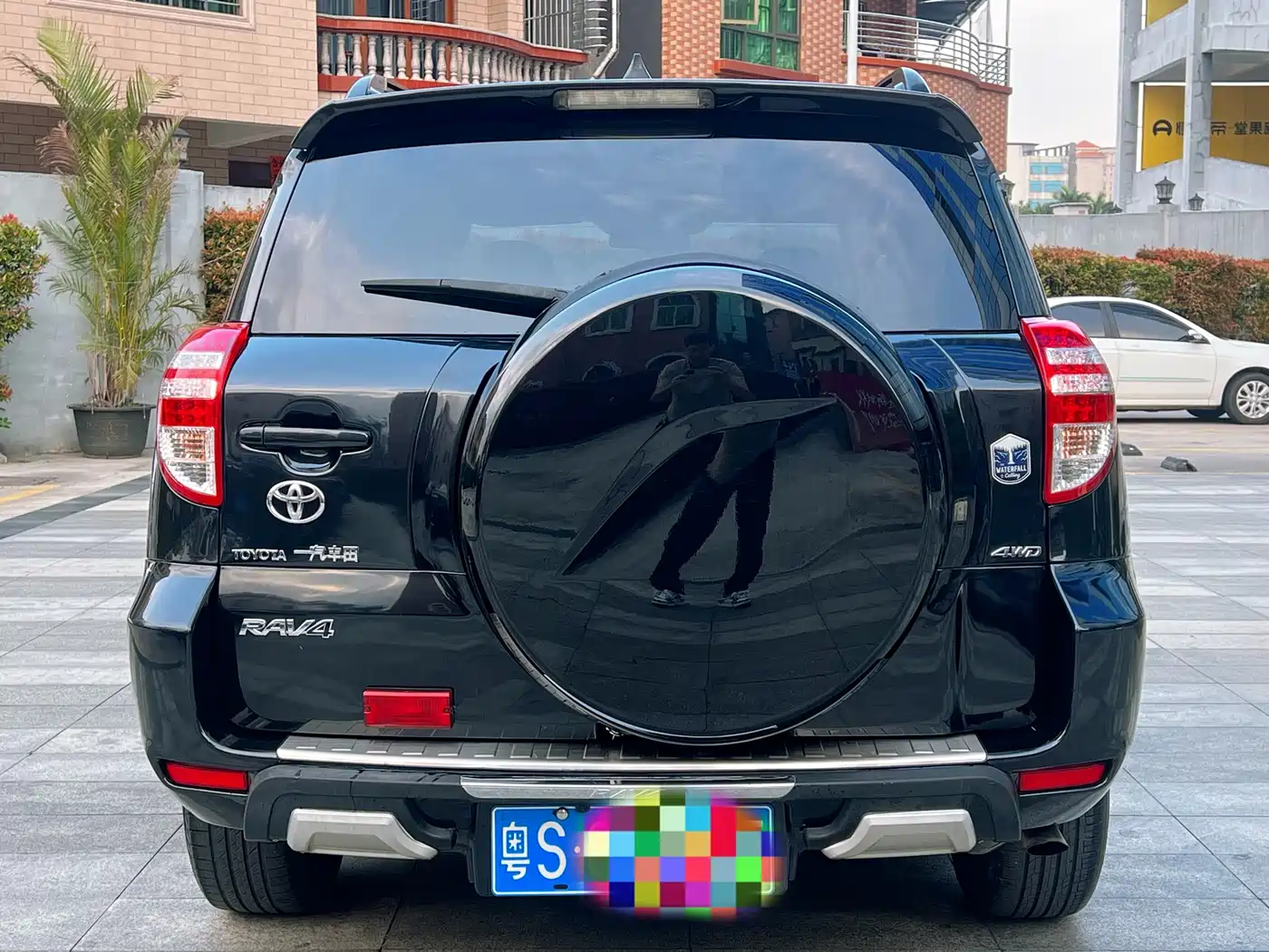 Toyota RAV4 Rongfang 2013 Special Edition 2.0L Auto Classic фото 5