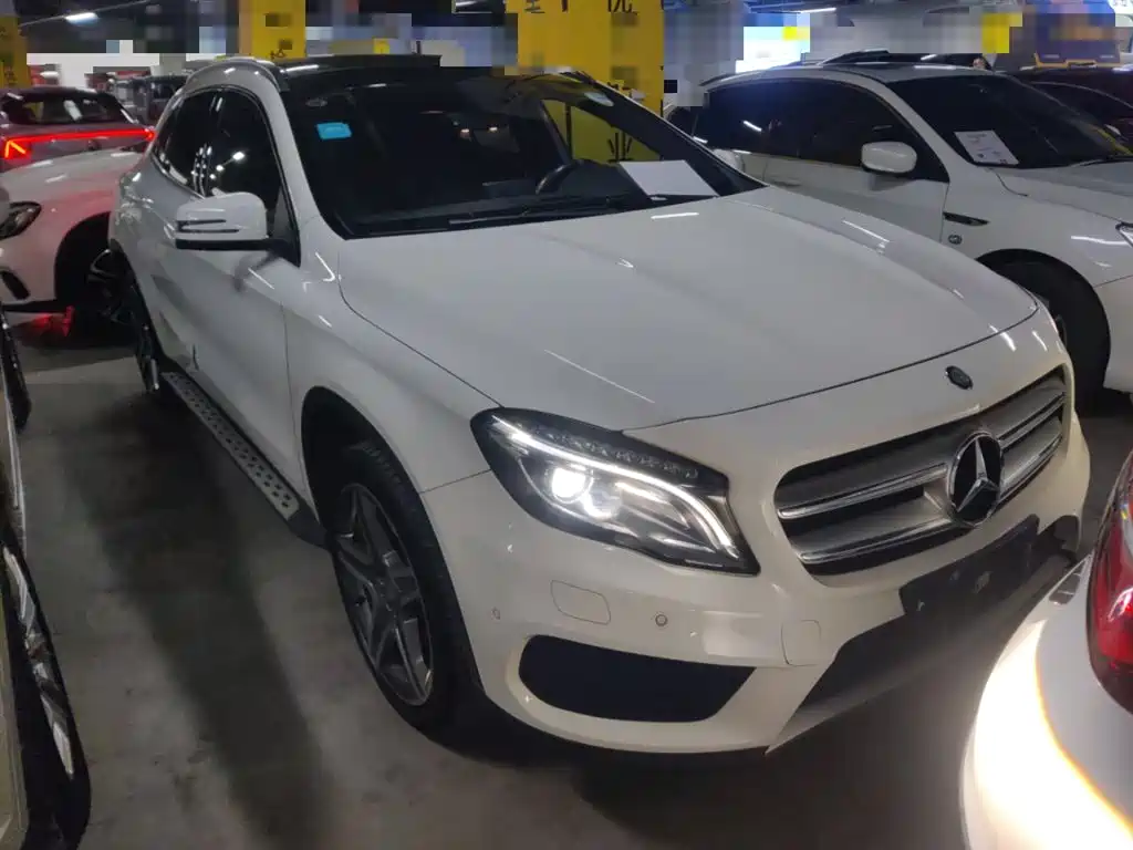 Mercedes-Benz GLA 2015 GLA 260 4MATIC Sport фото 4