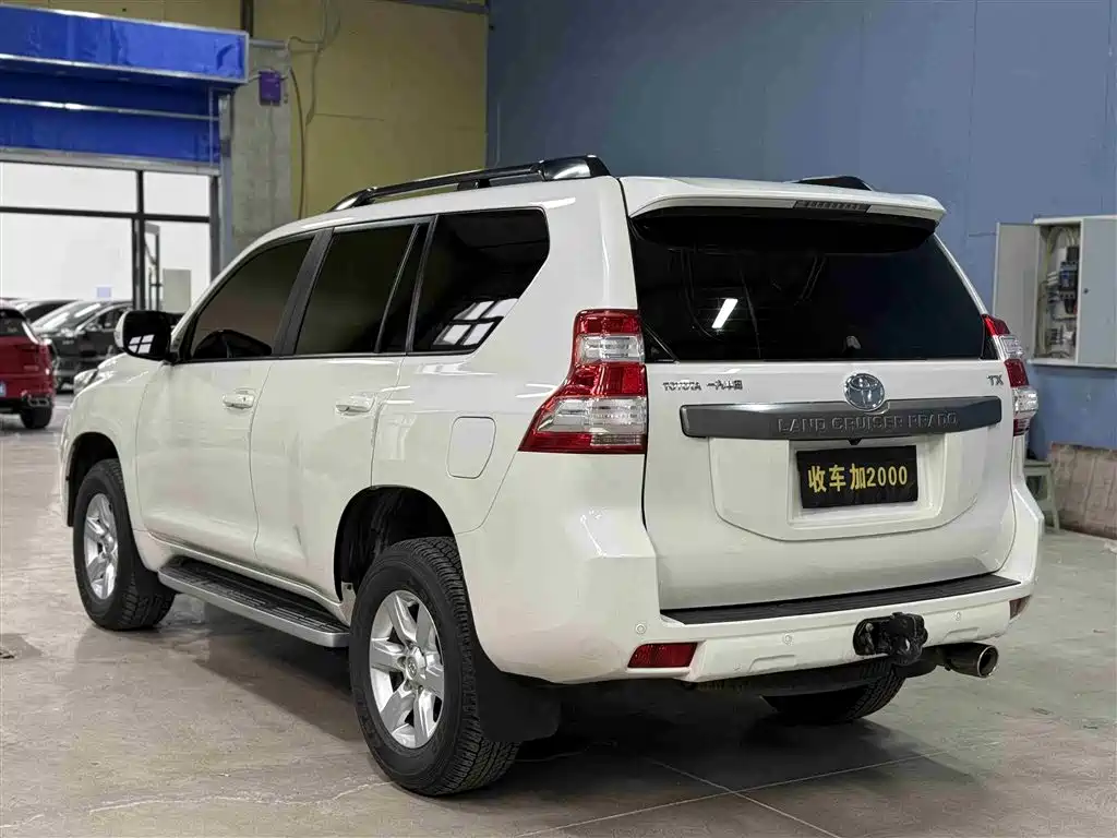 Toyota Prado 2016 3.5L Auto TX-L фото 9