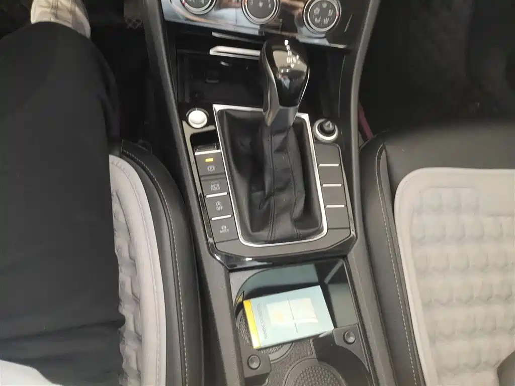Volkswagen Sagitar 2021 280TSI DSG Comfort Smart Connect Edition фото 14