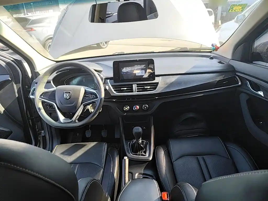 Baojun 360 2018 2019 1.5L Manual Elite China VI