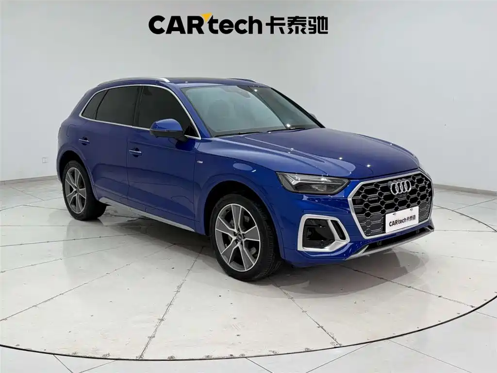 Audi Q5L 2022 45T Luxury Dynamic фото 4
