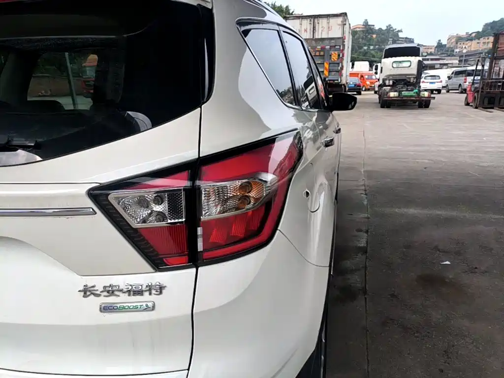 Ford Kuga 2017 2017 EcoBoost 180 2WD Tiger Leap