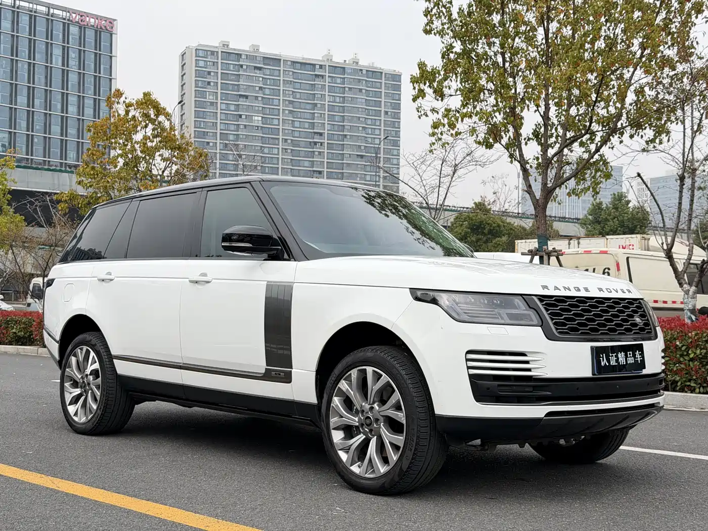 LAND ROVER RANGE ROVER