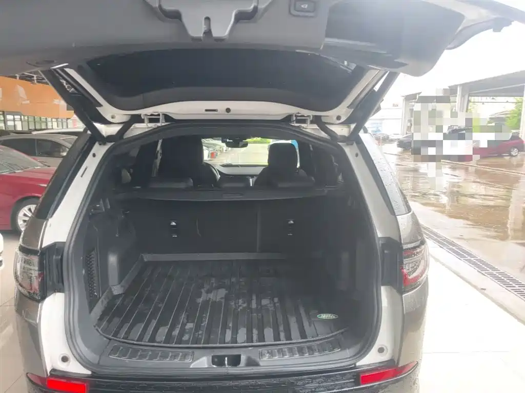 Land Rover Discovery Sport 2020 249PS R-Dynamic Performance фото 19