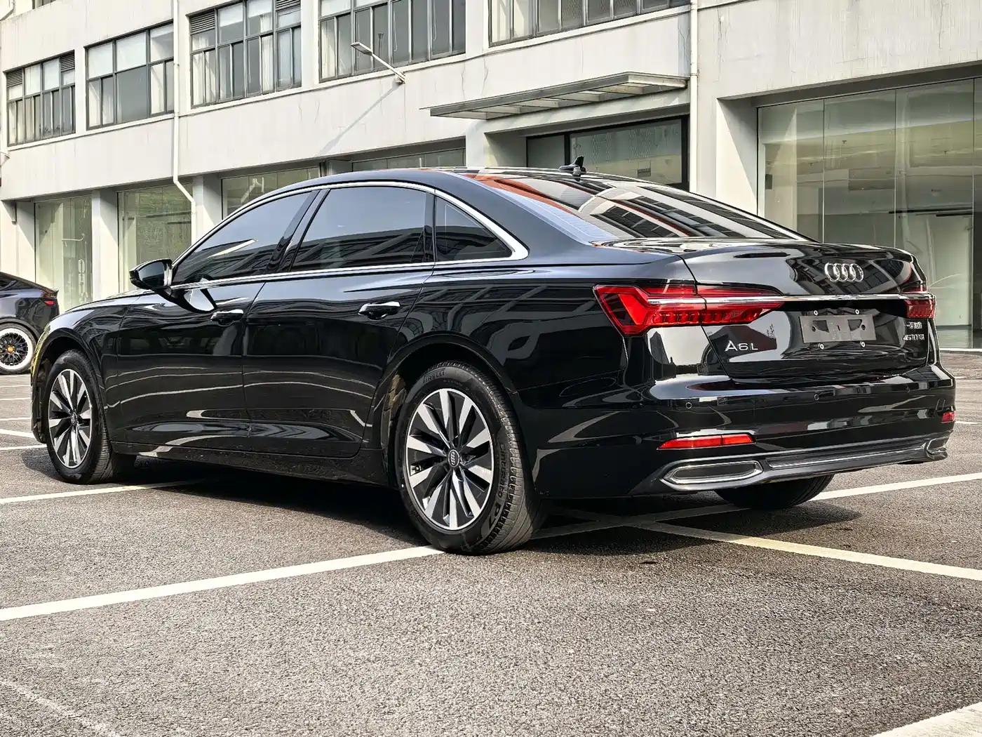 Audi A6L 2019 45 TFSI Premium Elegance фото 7