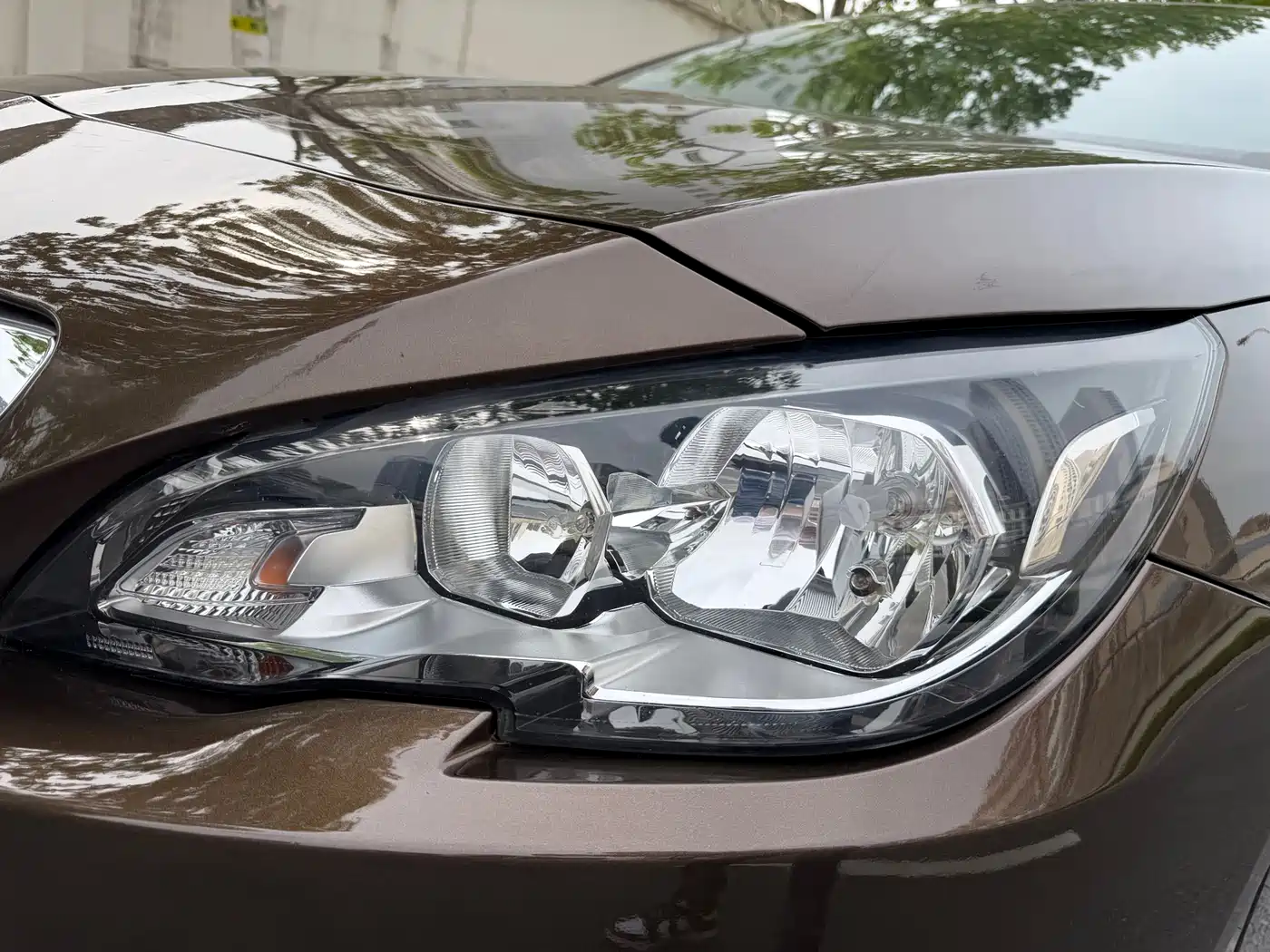 Peugeot 408 2015 Model 1.2T Automatic Luxury Edition фото 8