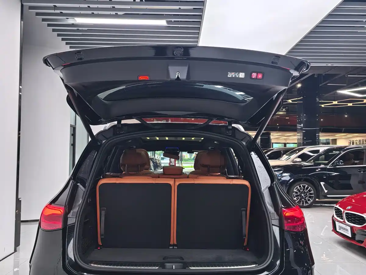 Фото 14 - Mercedes-Benz GLC