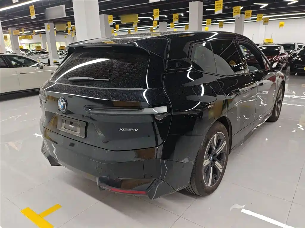 BMW iX 2022 xDrive40 фото 7