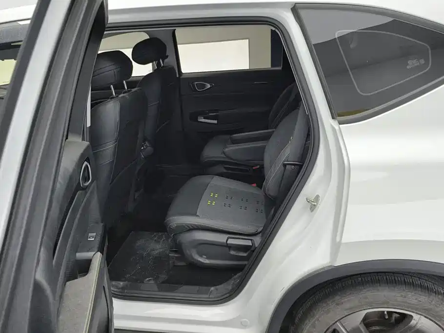 Baojun RM-5 2021 2019 1.5T CVT 24-hour Online Elite 6-seater