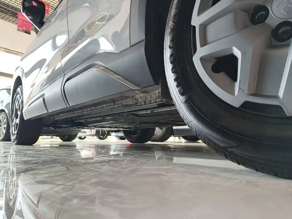 BYD Yuan UP 2026 2025 Model 301KM Navigator