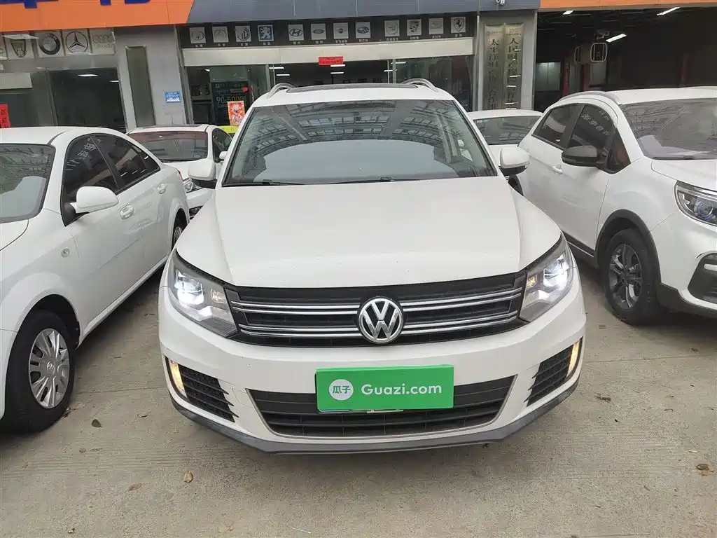 Volkswagen Tiguan 2013 1.8TSI Automatic 2WD Luxury Model фото 3