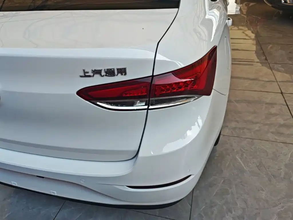 Фото 8 - Buick Excelle