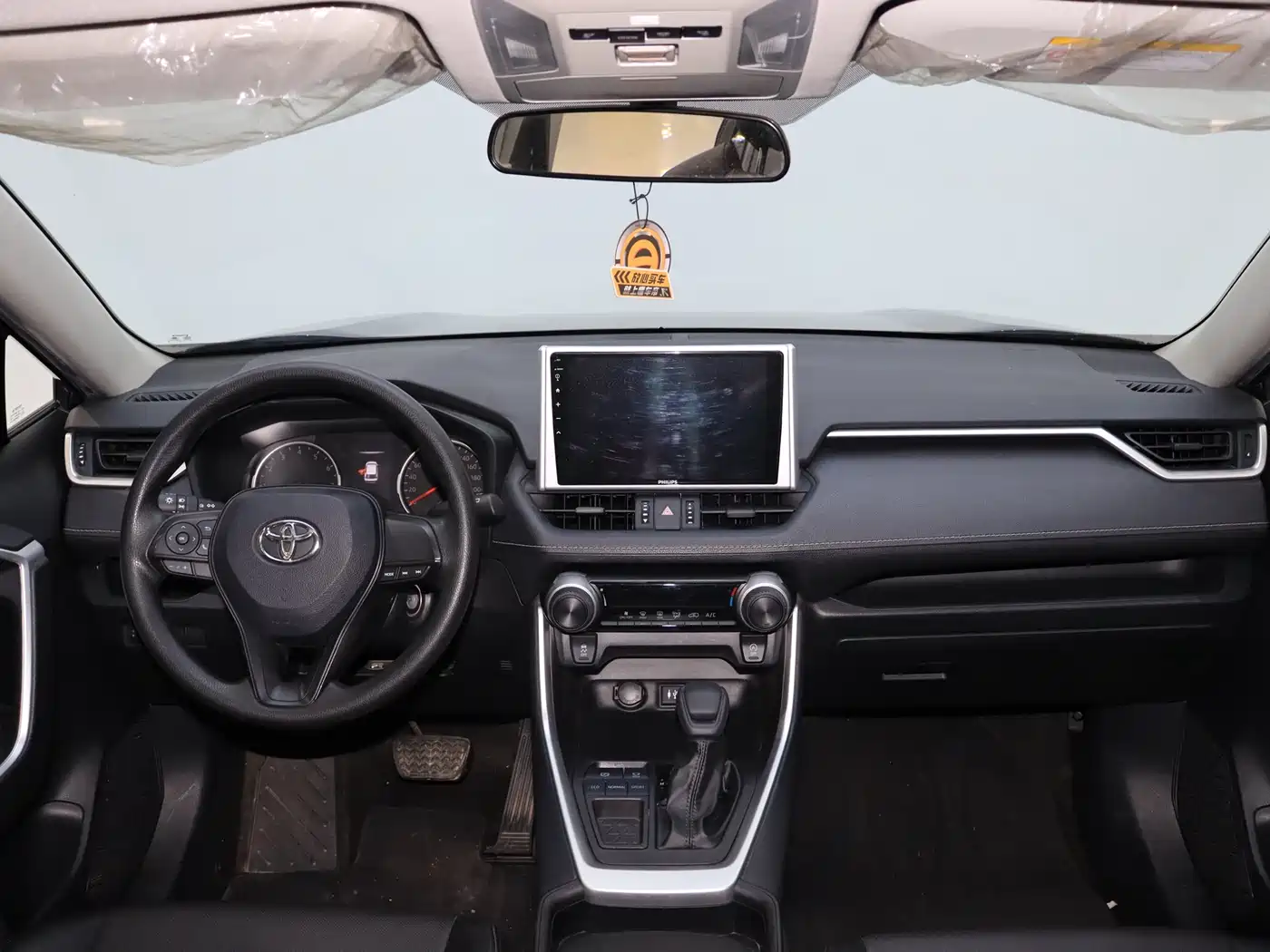 Toyota Wildlander 2022 2.0L CVT FWD Leading Edition фото 19